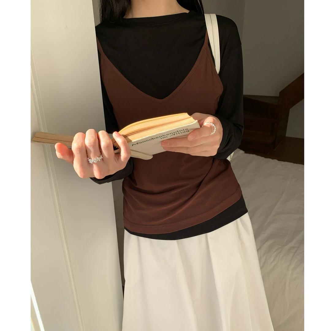 十三行OLIVE-夏季福秒 圆领上衣+吊带套装#2468