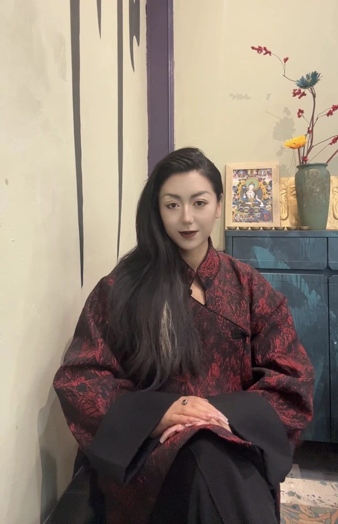 【朝圣者】女士外套经典款酒红外套