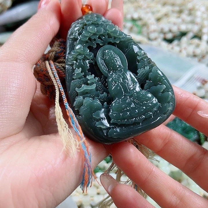 和田玉未镶嵌颈饰