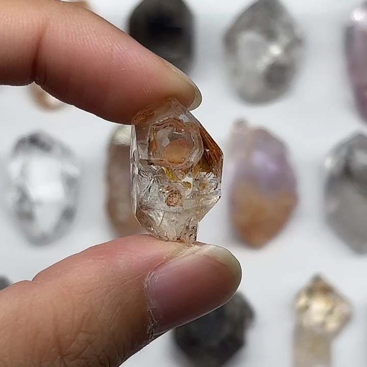 水晶未镶嵌颈饰巴基斯坦油胆闪灵钻24mm+