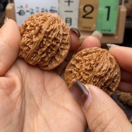 文玩核桃把件四座楼