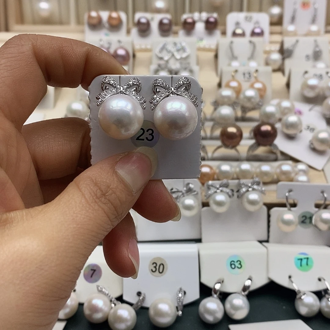 晚****颈饰银S925镶嵌淡水珍珠