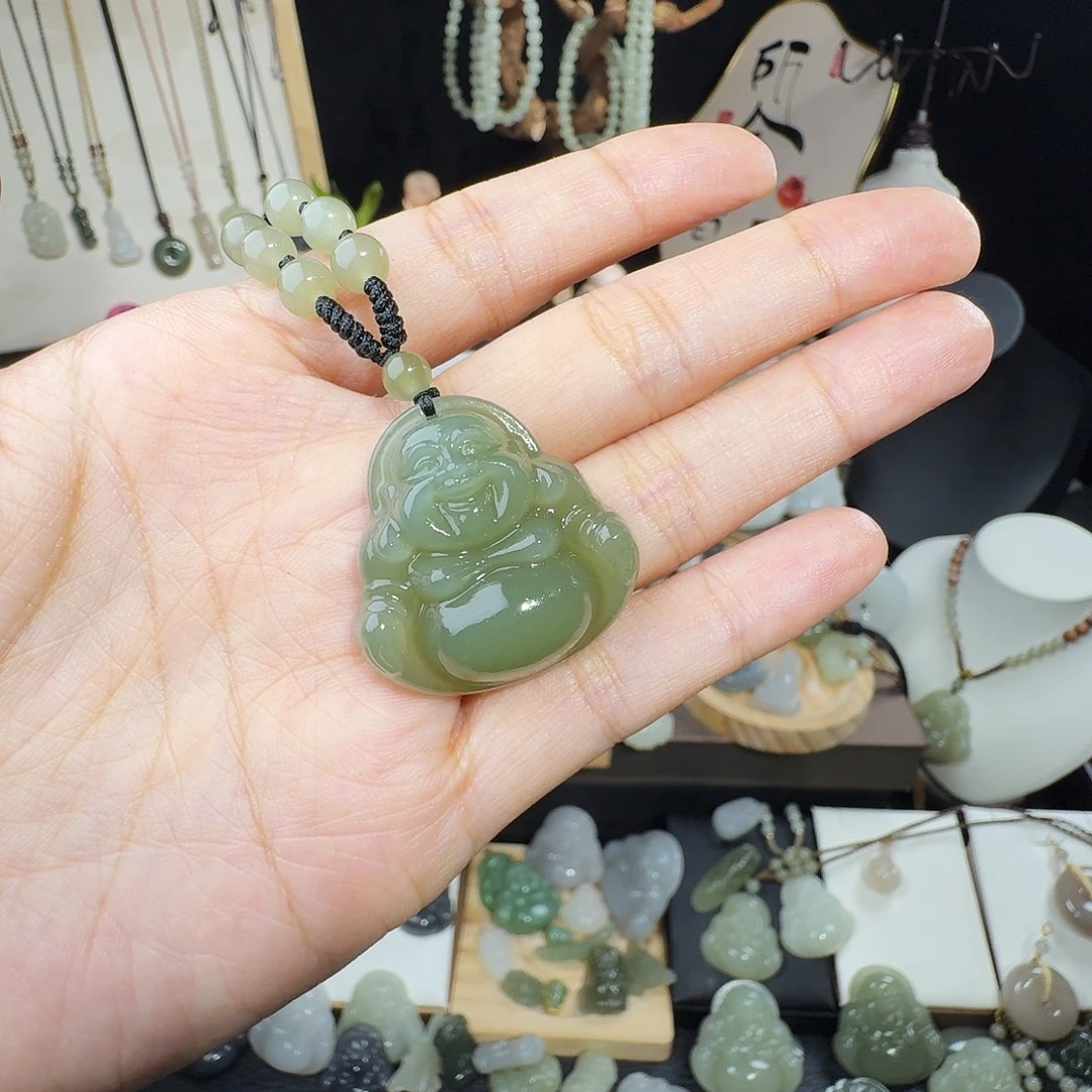 番****颈饰未镶嵌和田玉