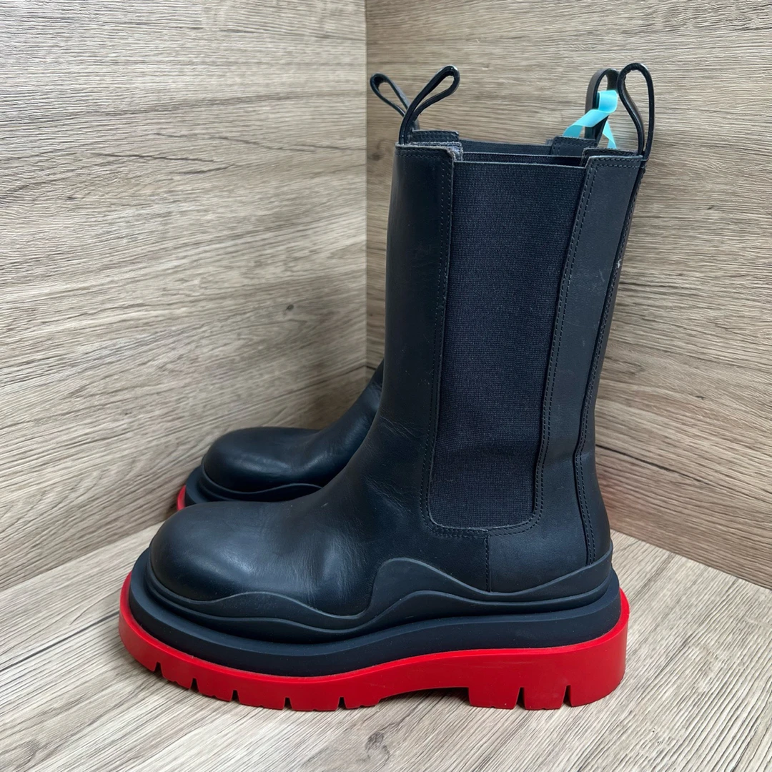 95新 BOTTEGA VENETA/葆蝶家 BV Lug Chelsea 黑红长筒靴 37码