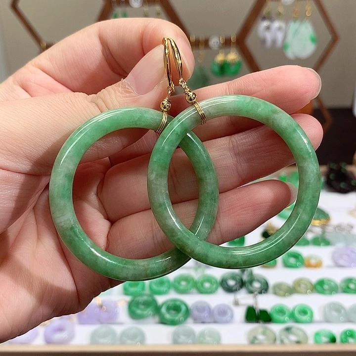 未镶嵌翡翠耳饰天然