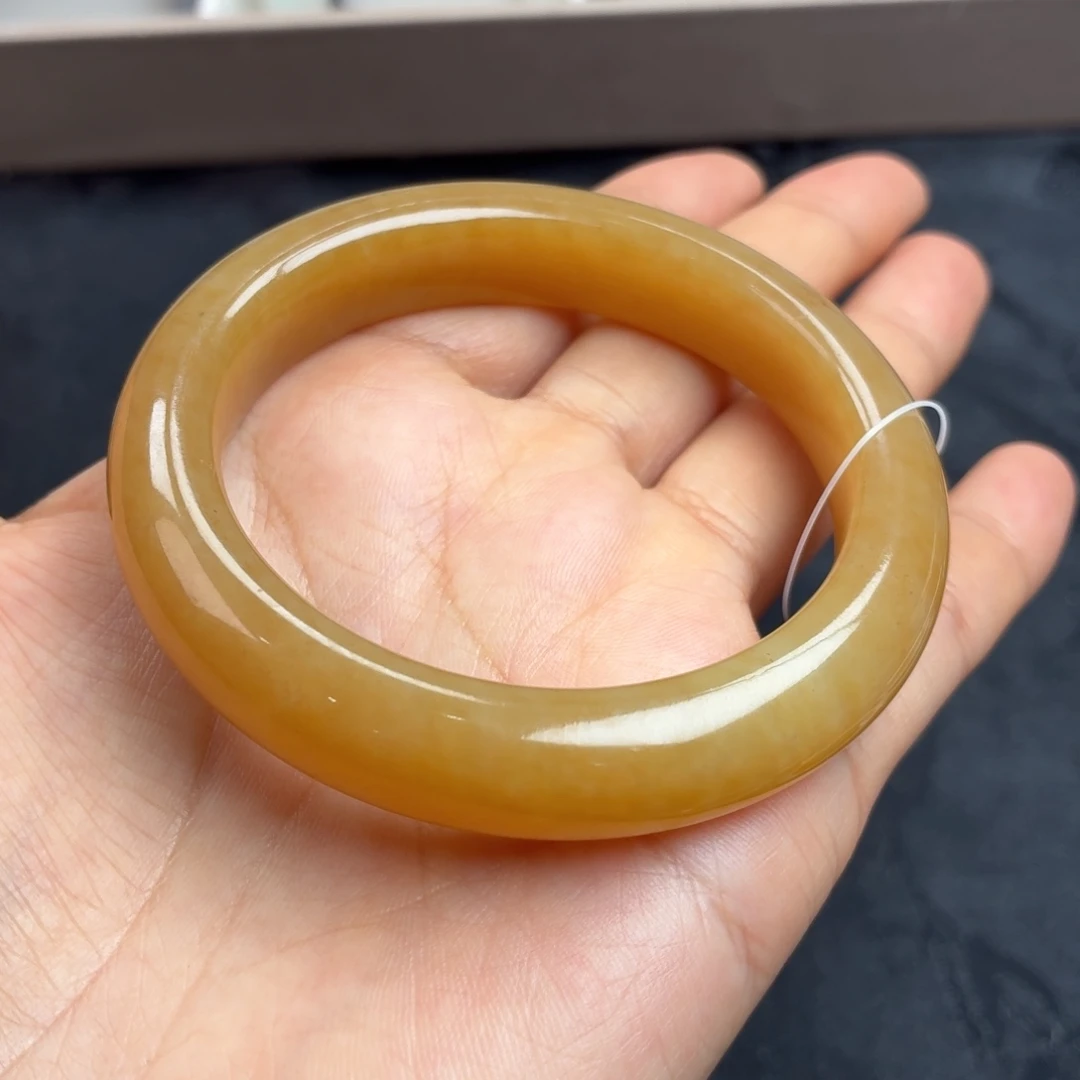 和田玉未镶嵌手镯满糖55圈