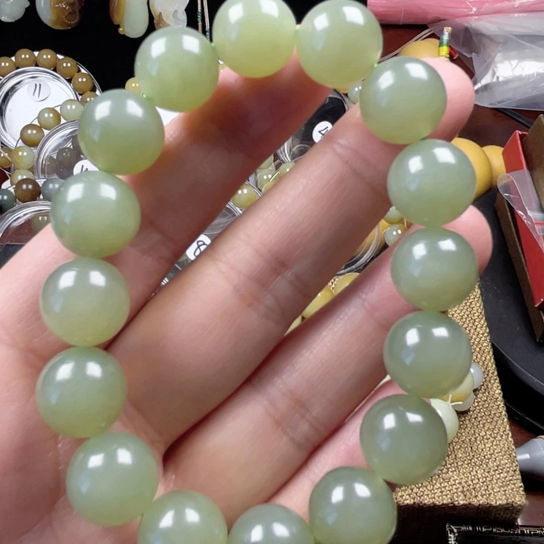 和田玉手链未镶嵌