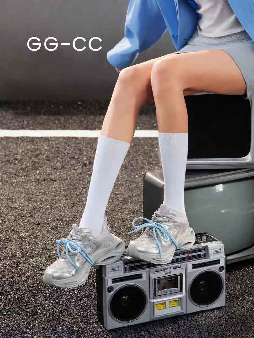 【杨超越同款】GGCC星际遨游2025春季新款厚底老爹鞋银色运动鞋女