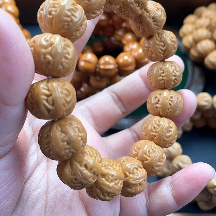 猴头核桃手串猴头