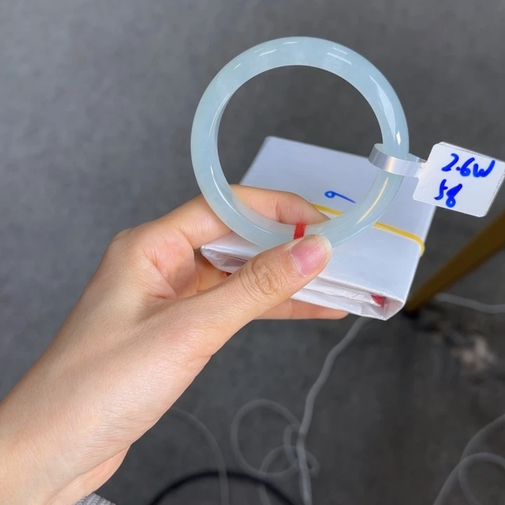 未镶嵌手镯翡翠翡翠手镯