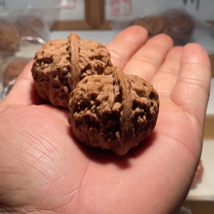 北***️文玩核桃把件核桃