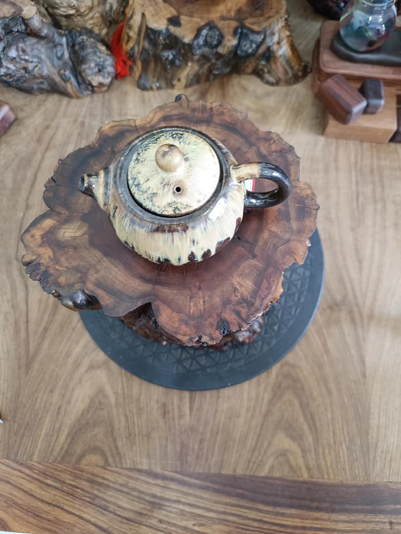 雷击枣木树墩木方