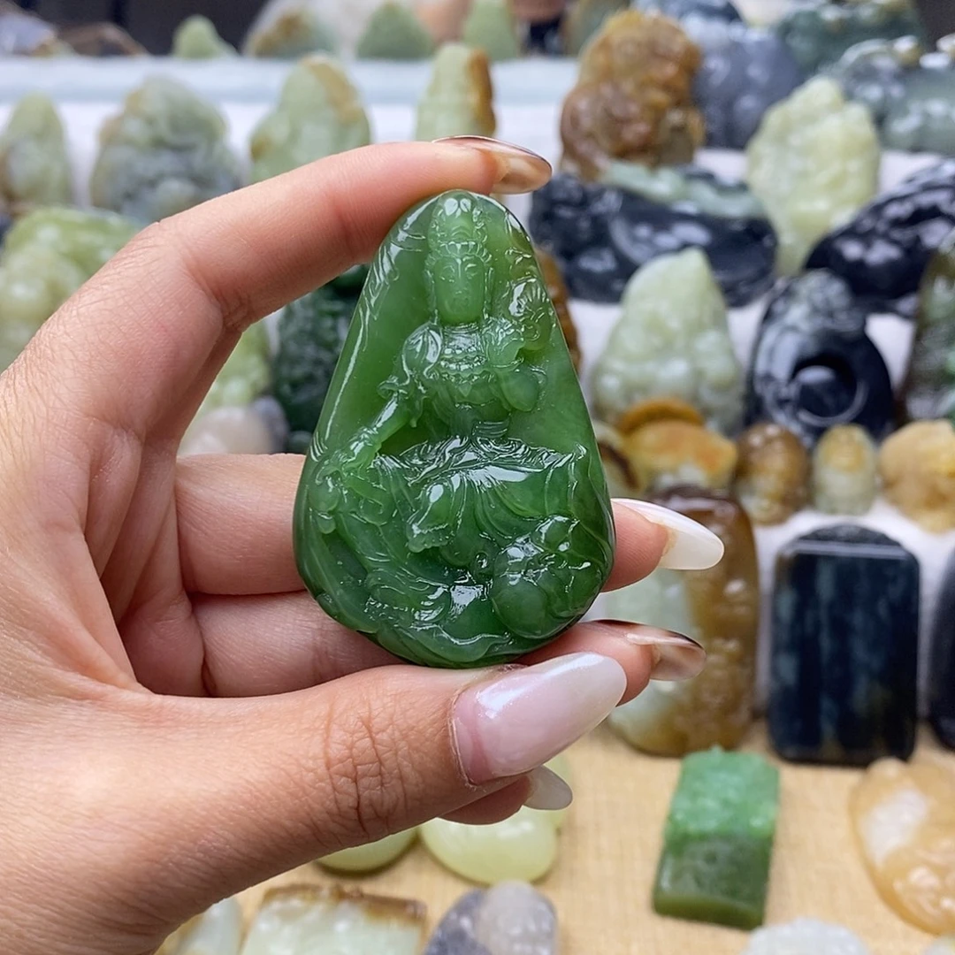 和田玉未镶嵌颈饰