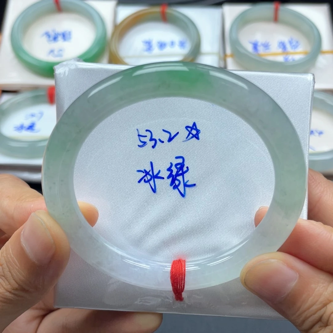 翡翠手镯未镶嵌翡翠手镯10