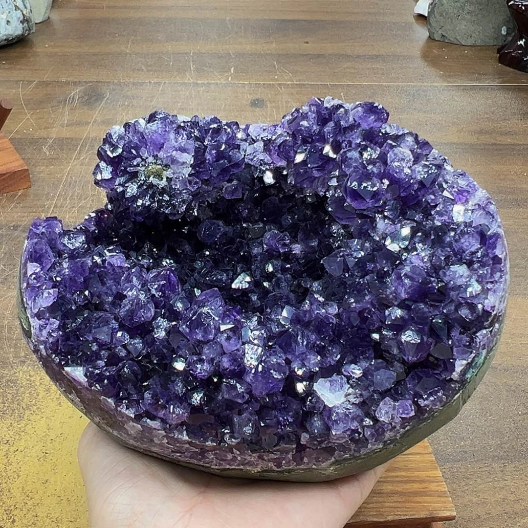 紫晶摆件未镶嵌晶体