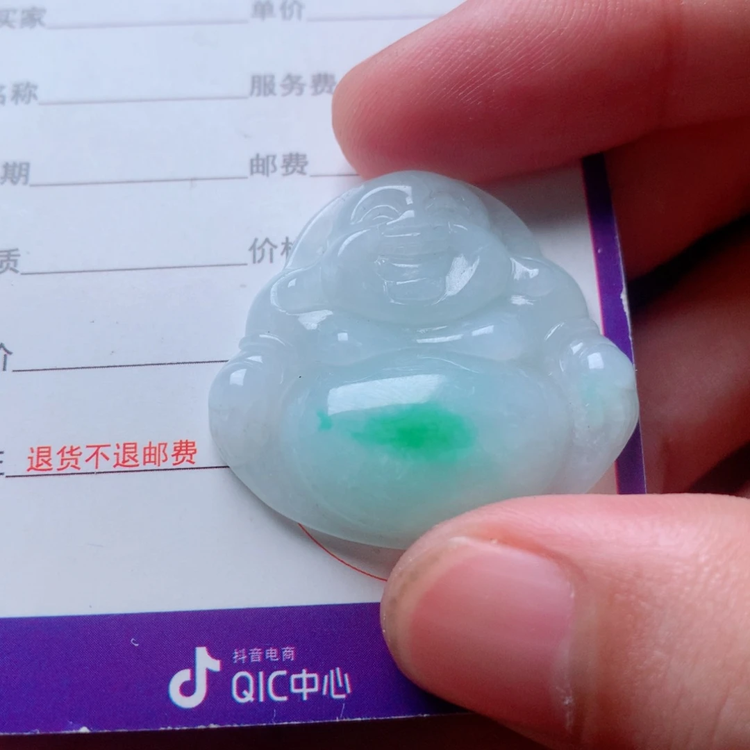 梓***彤翡翠未镶嵌颈饰佛
