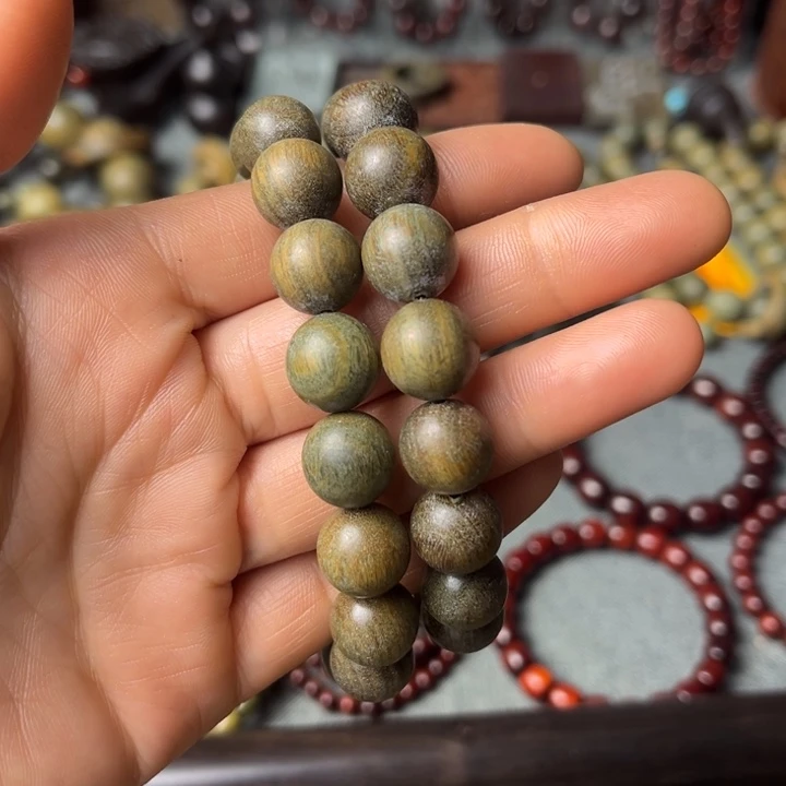 木.***好绿檀1.2手持00000000000