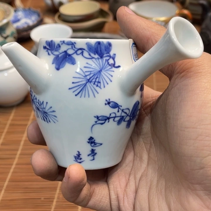 青花侧把一客 默认瑕疵