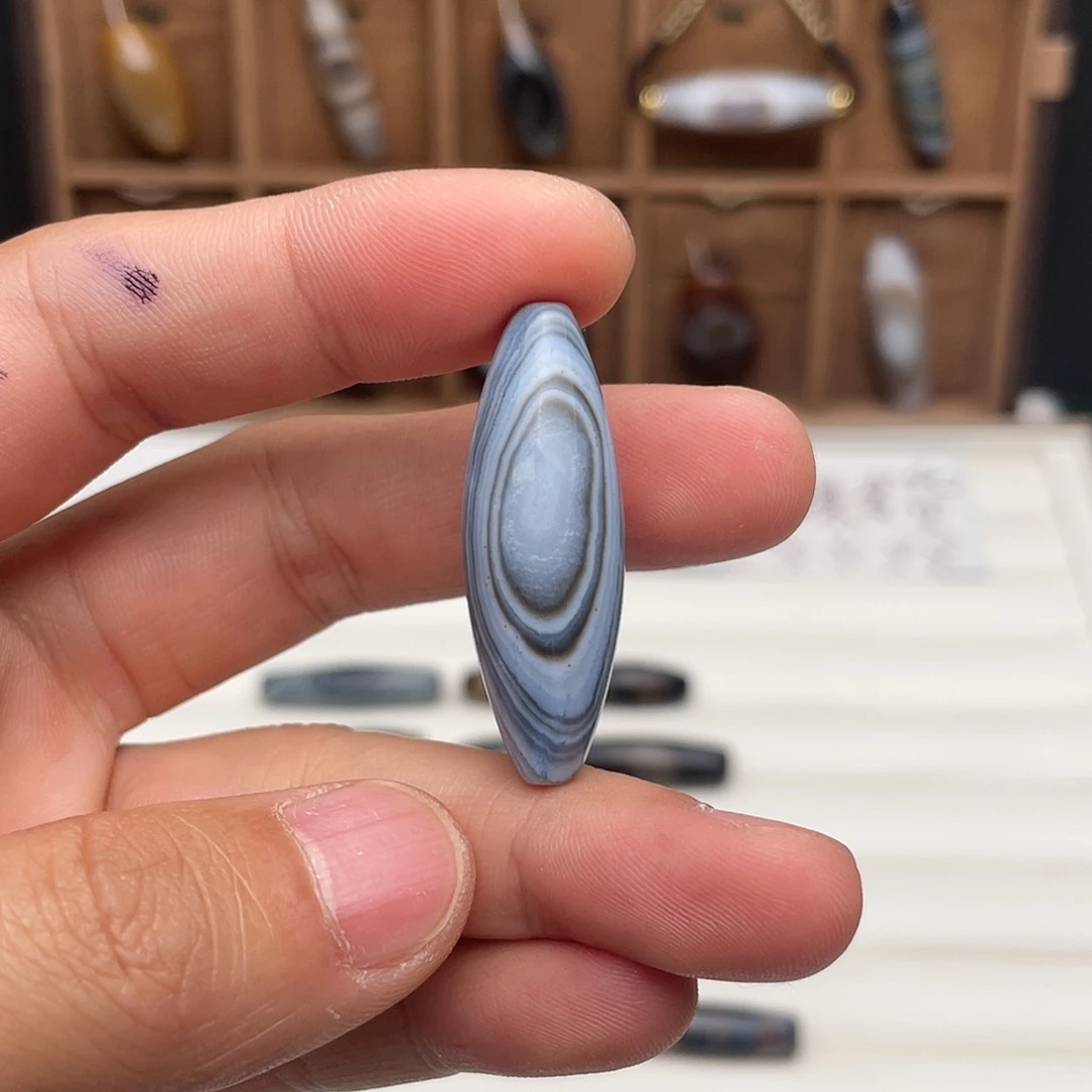 玛瑙/玉髓颈饰未镶嵌蟹*堡