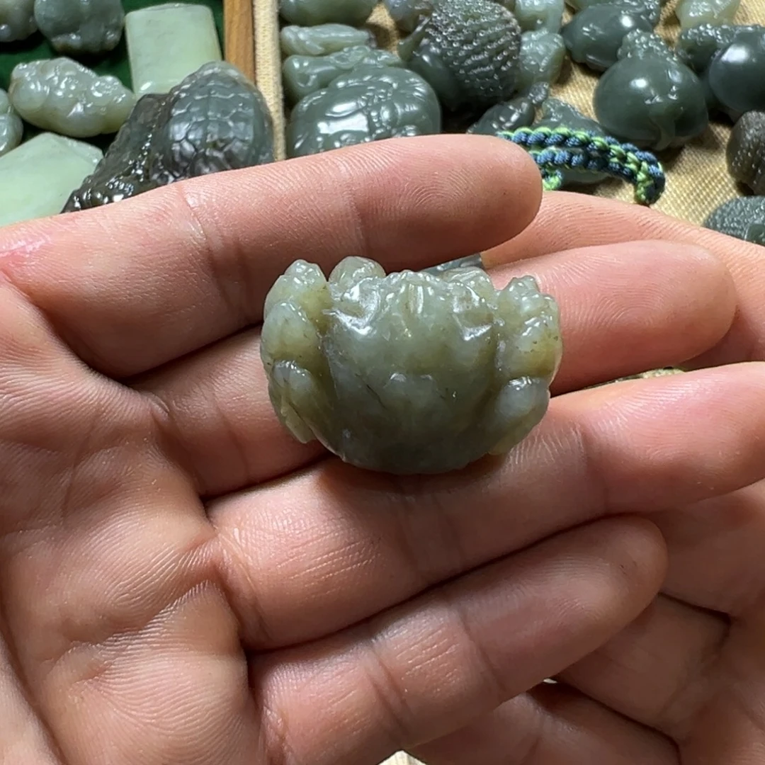 阅***-和田玉（糖玉）未镶嵌颈饰