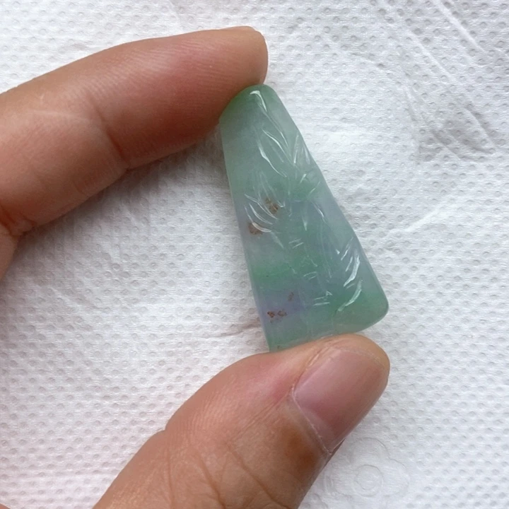 颈饰未镶嵌翡翠天然缅甸翡翠