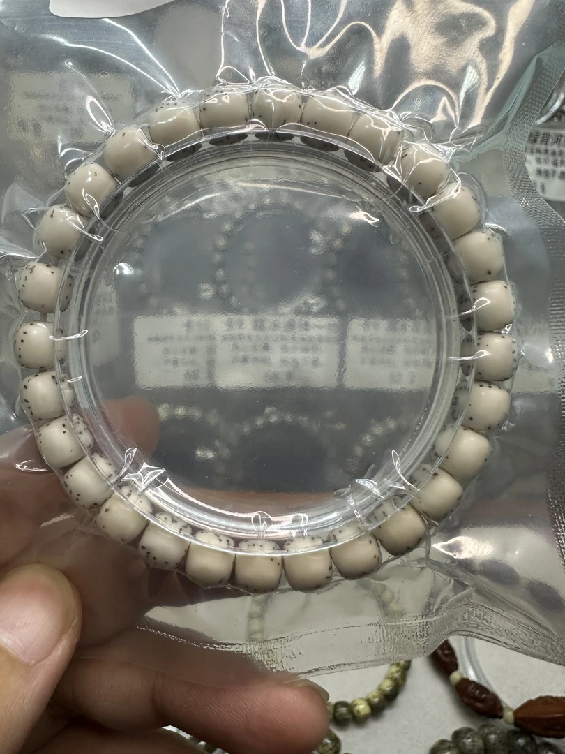 石玉料灰背古瓷白河豚8*7