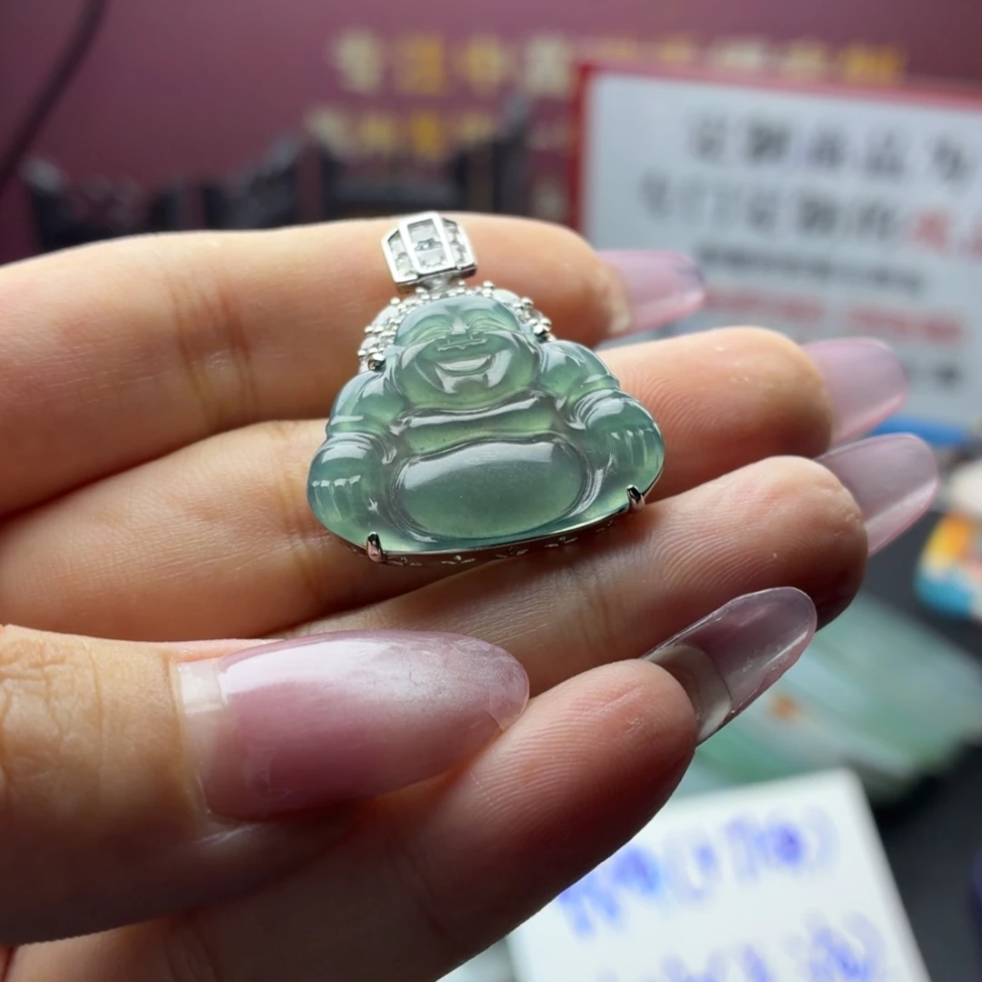 定制翡翠未镶嵌缅A翡翠多样性发一