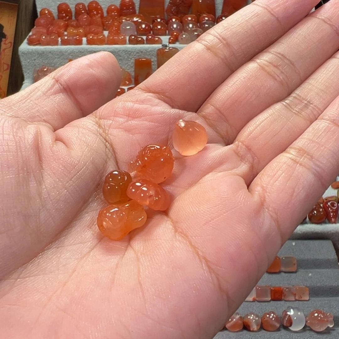 ༒****南红玛瑙川料未镶嵌5颗