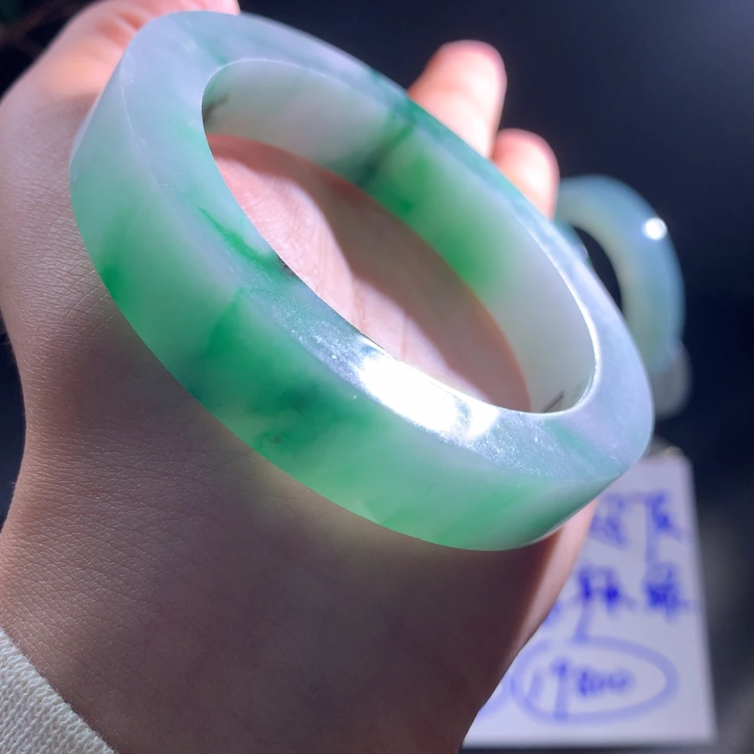 定制翡翠未镶嵌手镯富婆绿56-60