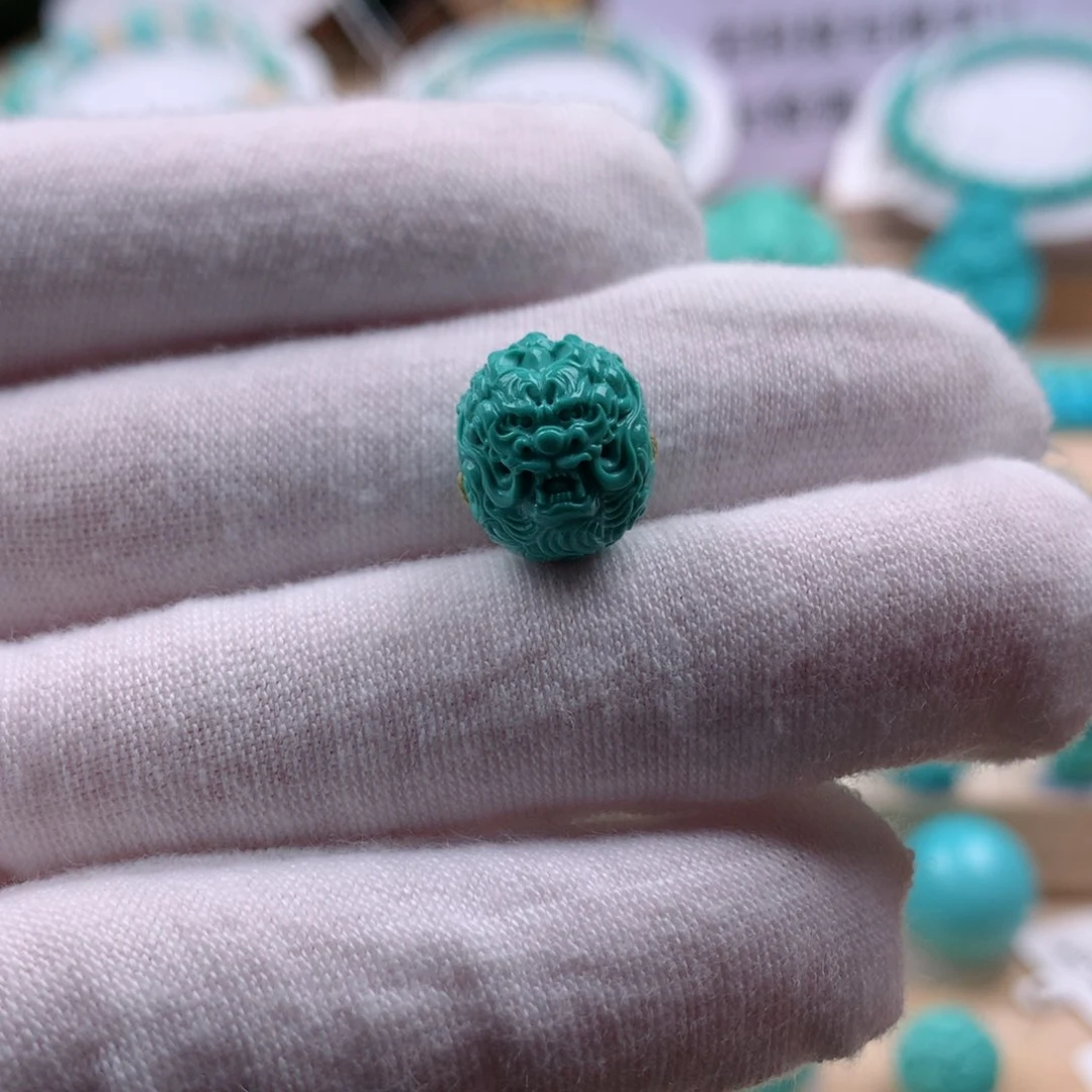 绿松石配饰未镶嵌