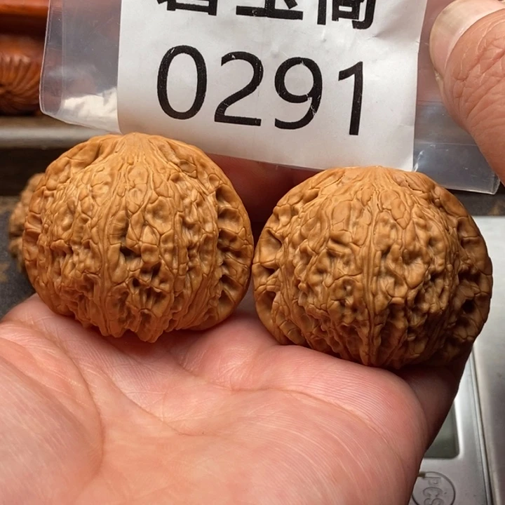 吊坠文玩核桃泥鳅背43