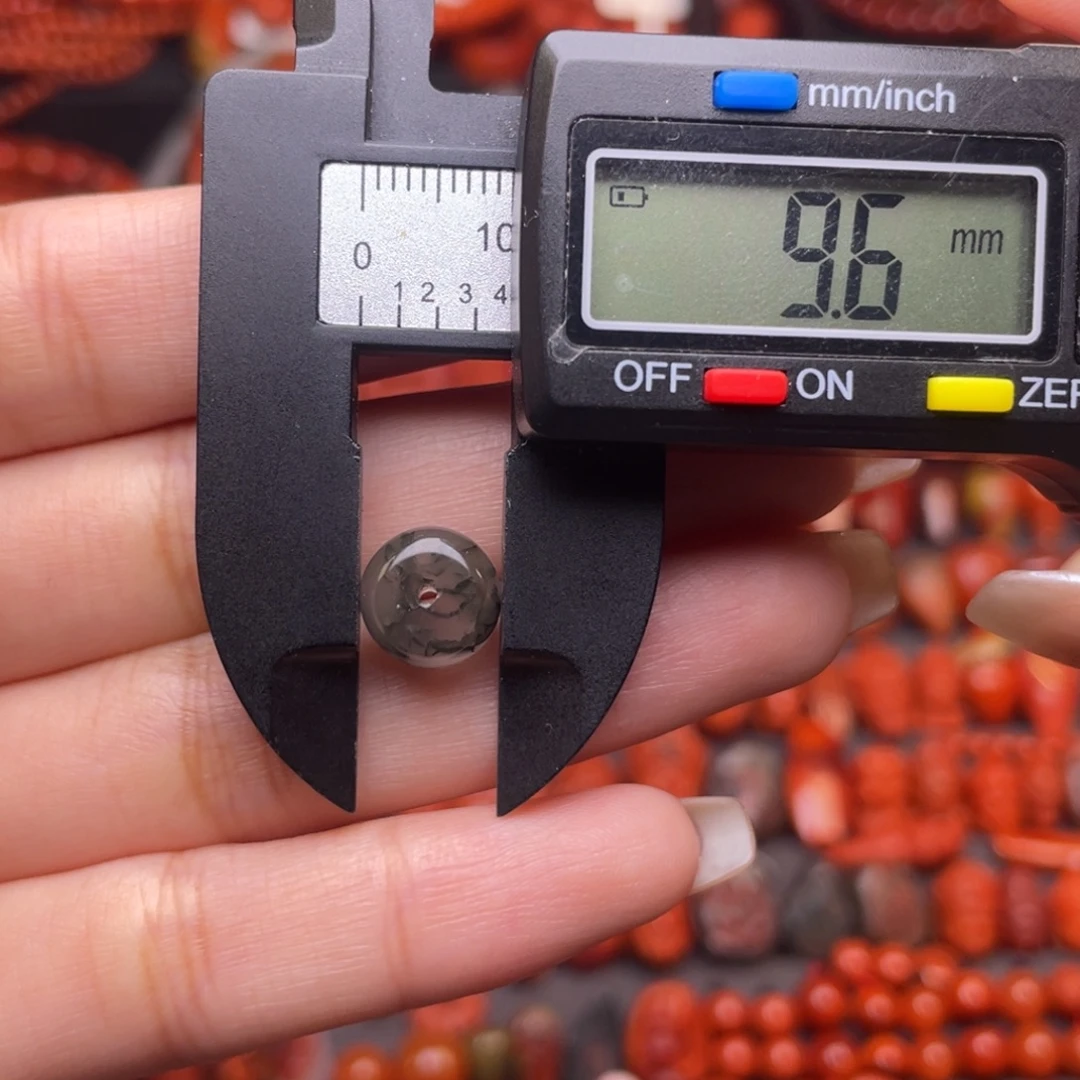 南红玛瑙未镶嵌配饰水墨画隔片款