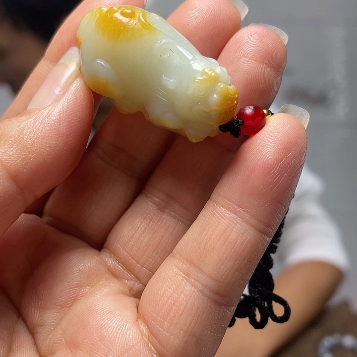 未镶嵌和田玉挂件