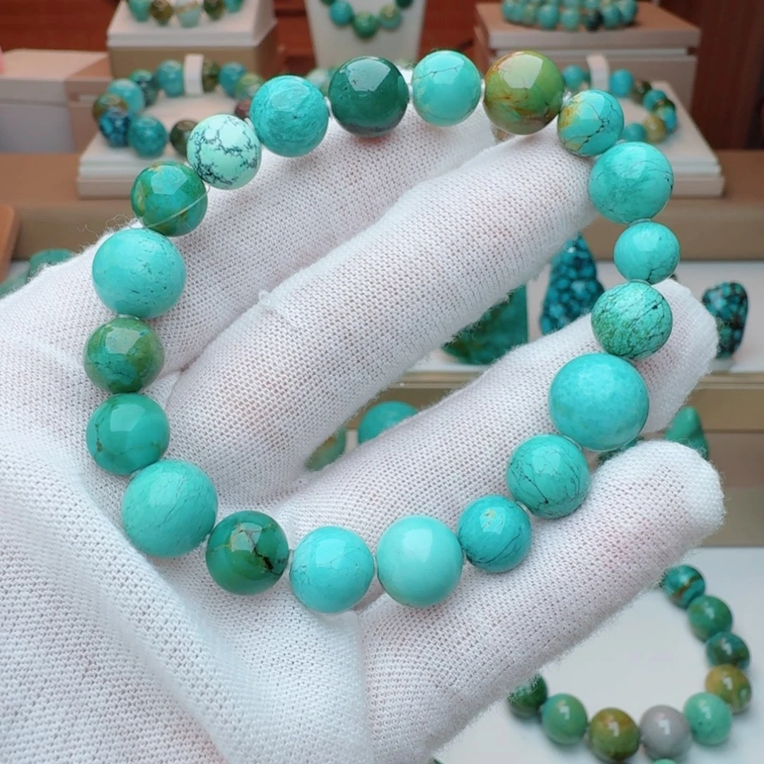 绿松石未镶嵌颈饰