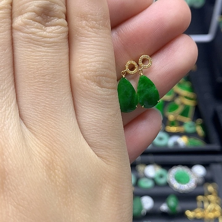 翡翠耳饰18K金镶嵌天然翡翠