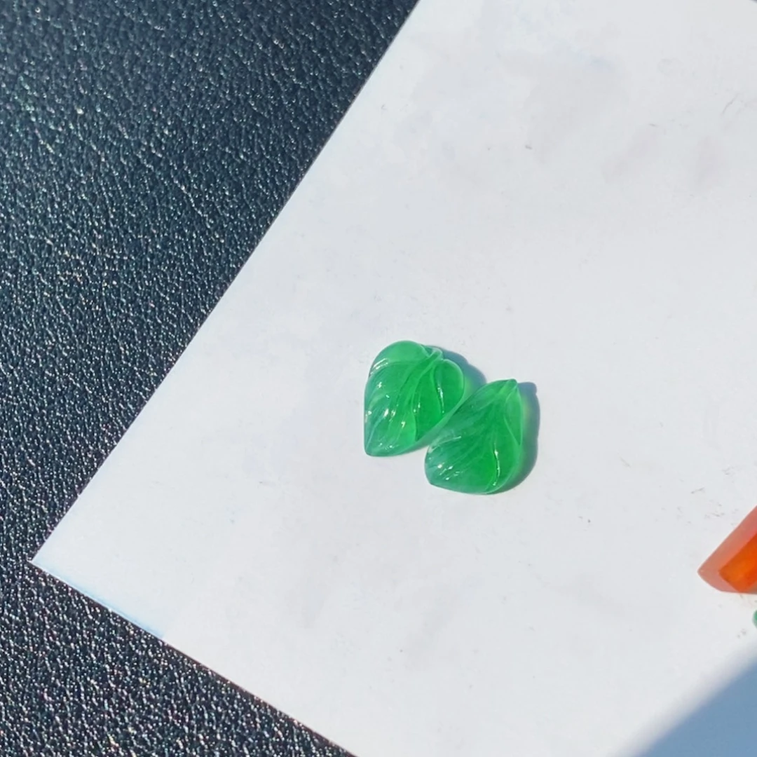 定制翡翠未镶嵌树叶