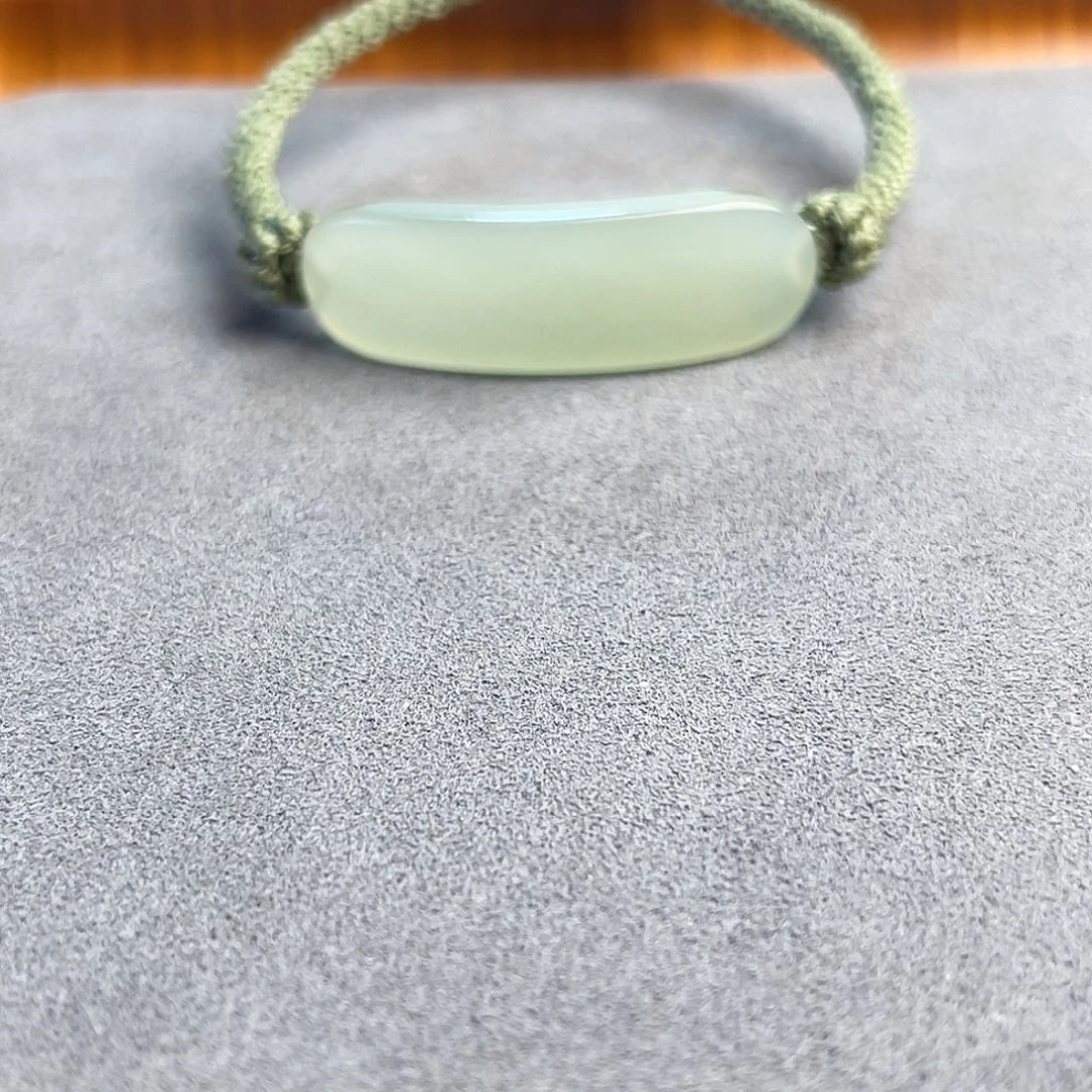 和田玉未镶嵌吊坠(不含链)