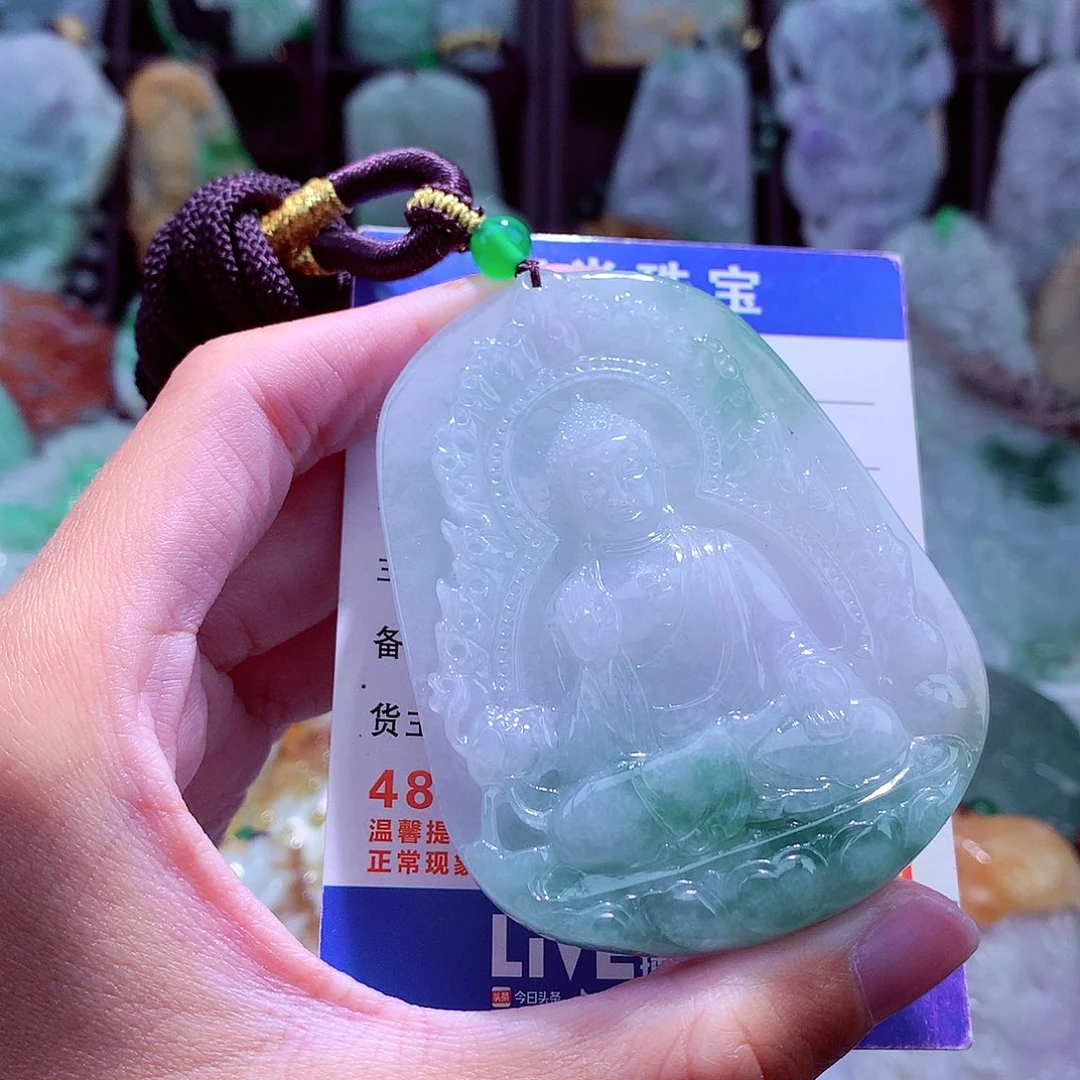 颈饰未镶嵌翡翠天然