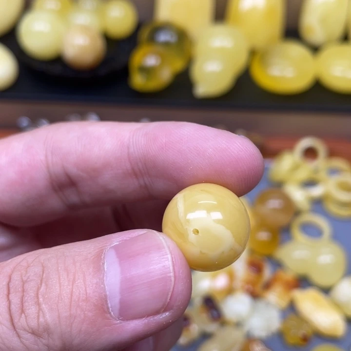 未镶嵌蜜蜡珠宝奇石超*g