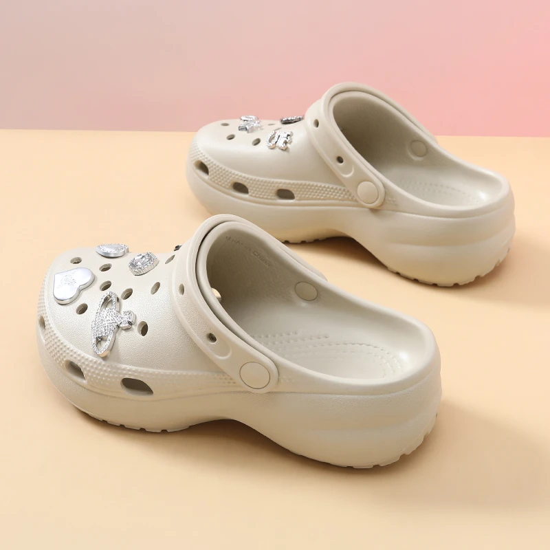 云朵洞洞鞋女2025新款夏季外穿防滑厚底包头拖网红休闲沙滩凉拖鞋