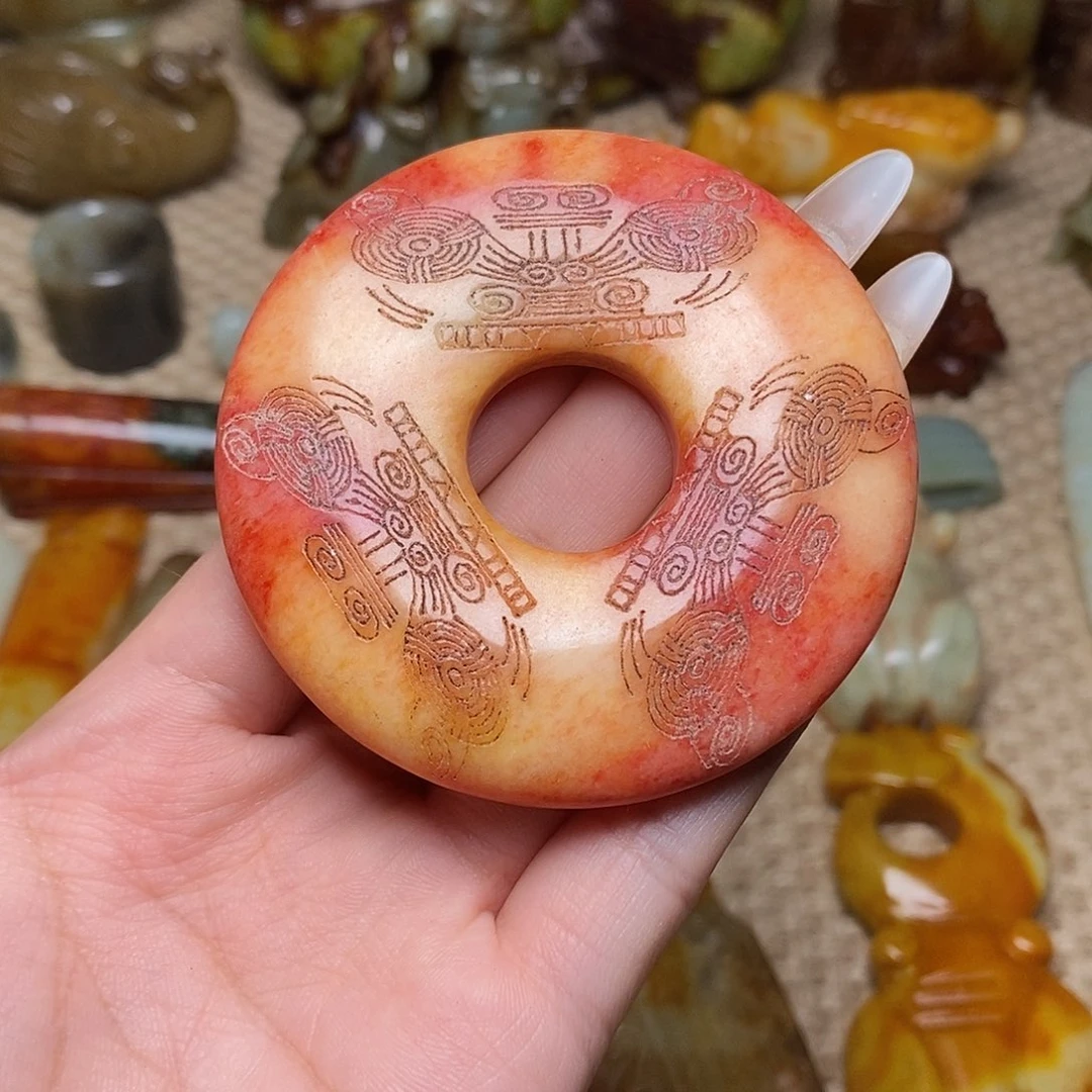 未镶嵌蛇纹石玉颈饰
