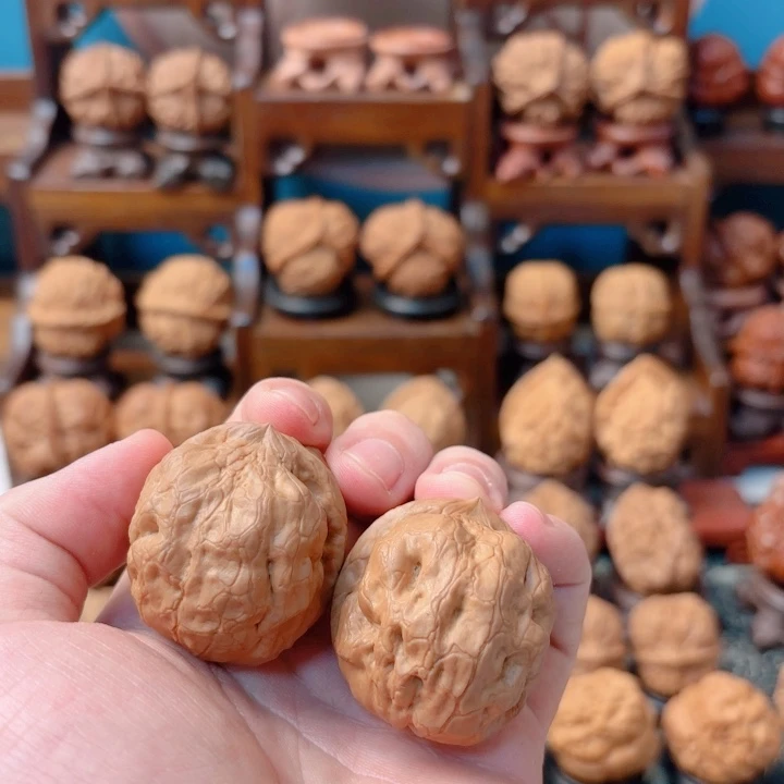 文玩核桃把件帅**油金蟾疙瘩包