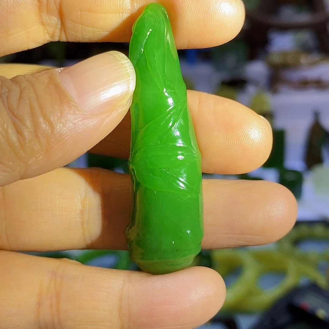 未镶嵌和田玉挂件