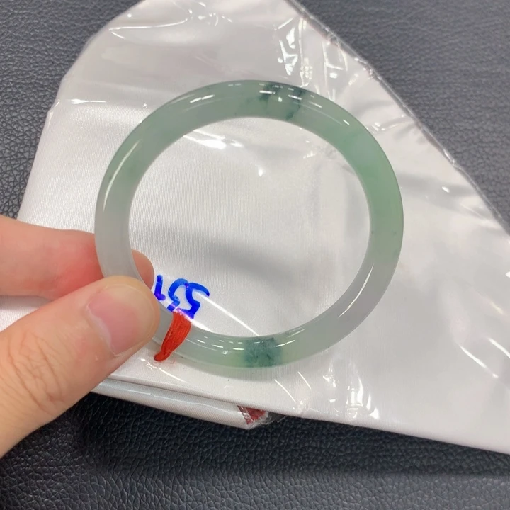 翡翠手镯未镶嵌1111111