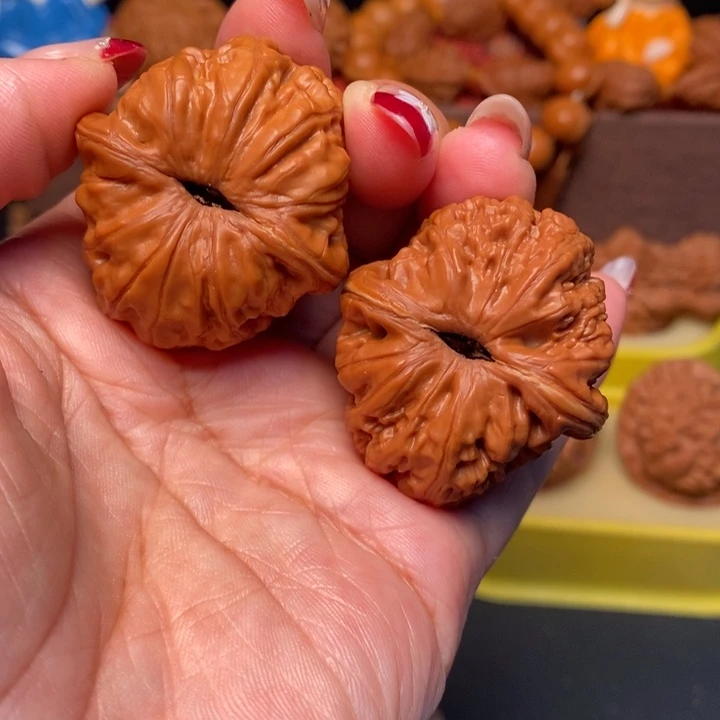 文玩核桃吊坠41全品元宝