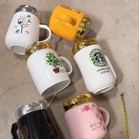 微瑕，不能去明火。默认发2套带盖杯子