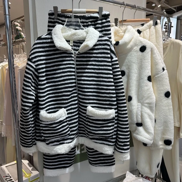 【美娜服饰】秋冬新款法式珊瑚绒立领开衫套装
