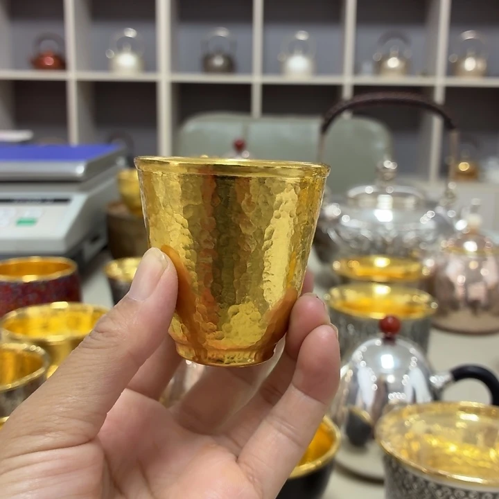 李小鹤3克足金金杯