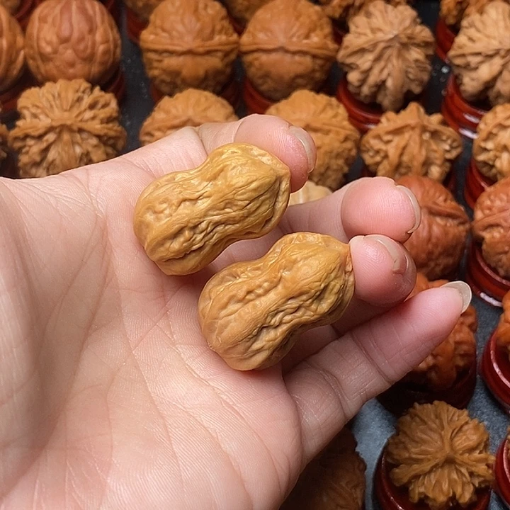 文玩核桃吊坠葫芦