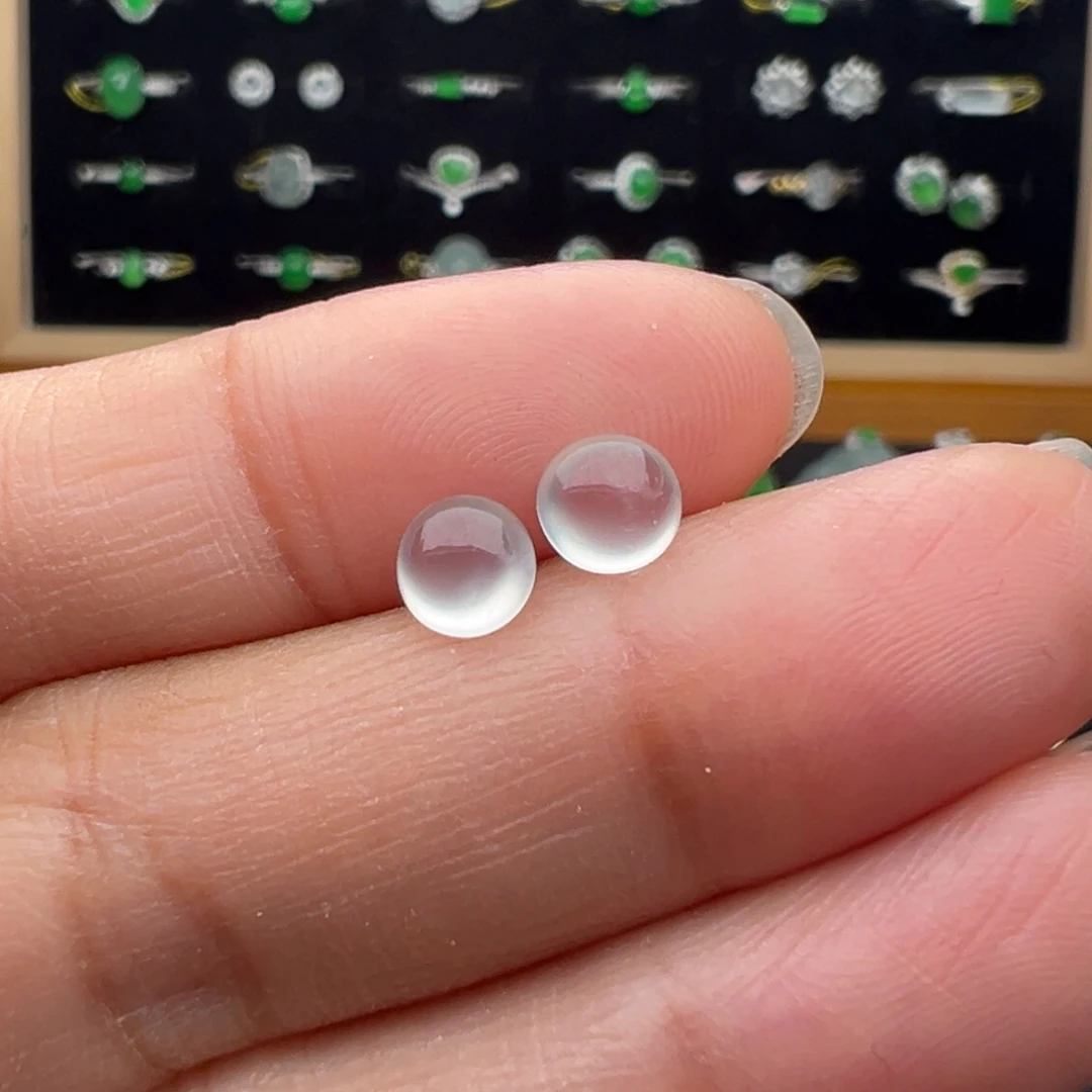 翡翠未镶嵌颈饰蛋5.5